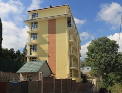 Купить недорогую квартиру в Ялте по ул.Суворовская